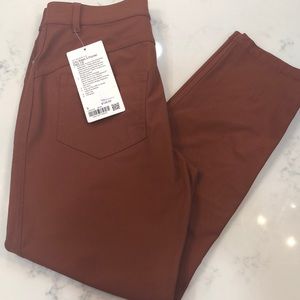 Lululemon City Sleek 5 pocket Pant 7/8